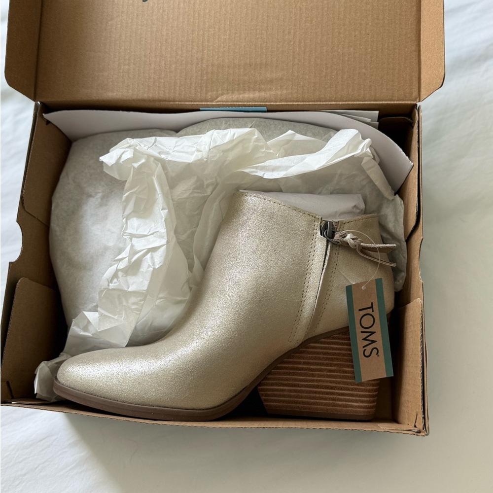 Toms Shimmery Ankle Booties in Champagne